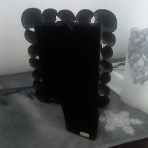 Picture frame silver metallic shells on border - Picture 3 of 4